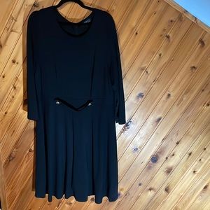 Black eloquii dress with belt detail